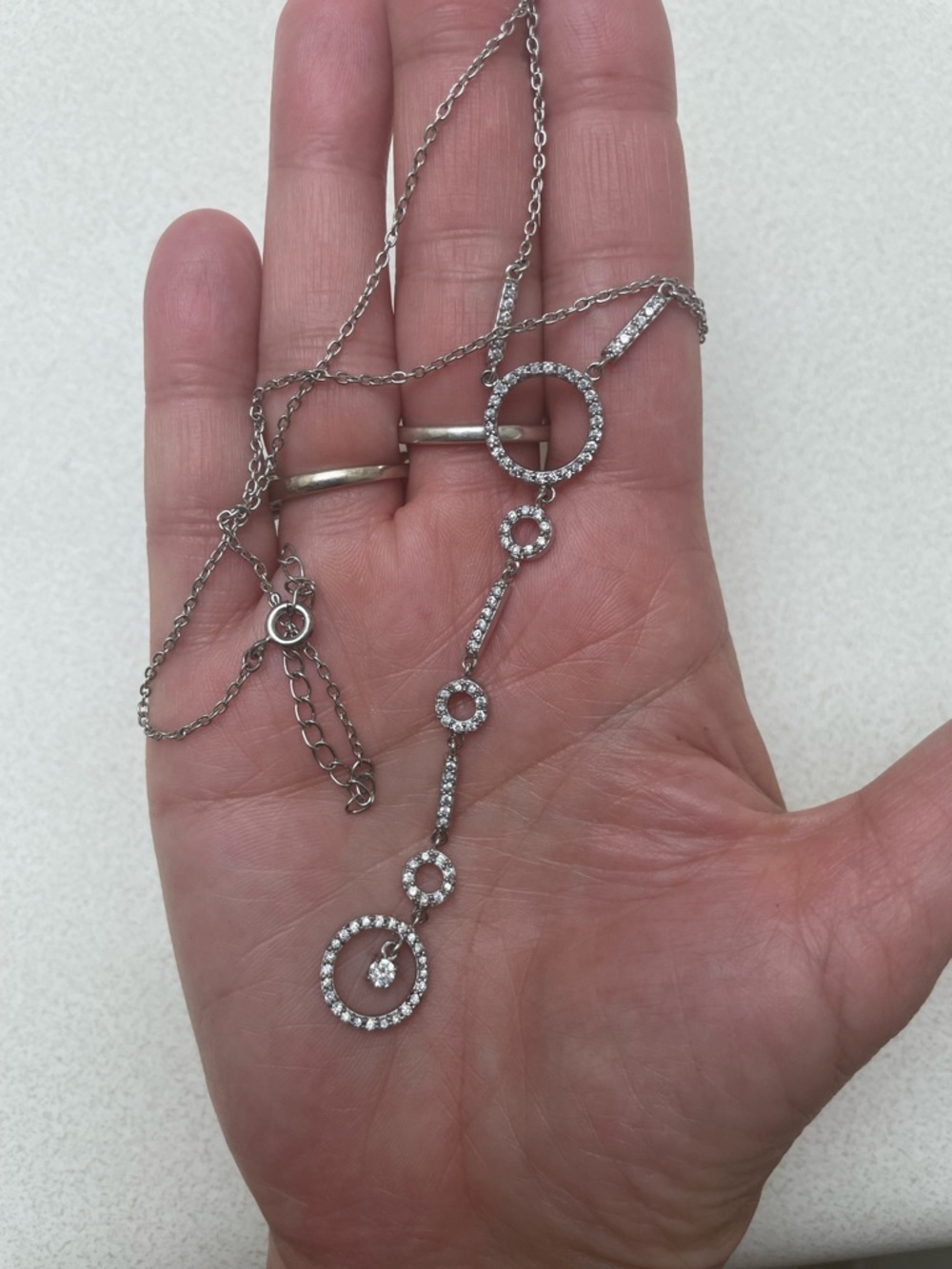 Sterling Silver 925 Circle Drop Rhinestone Pendant Necklace like new